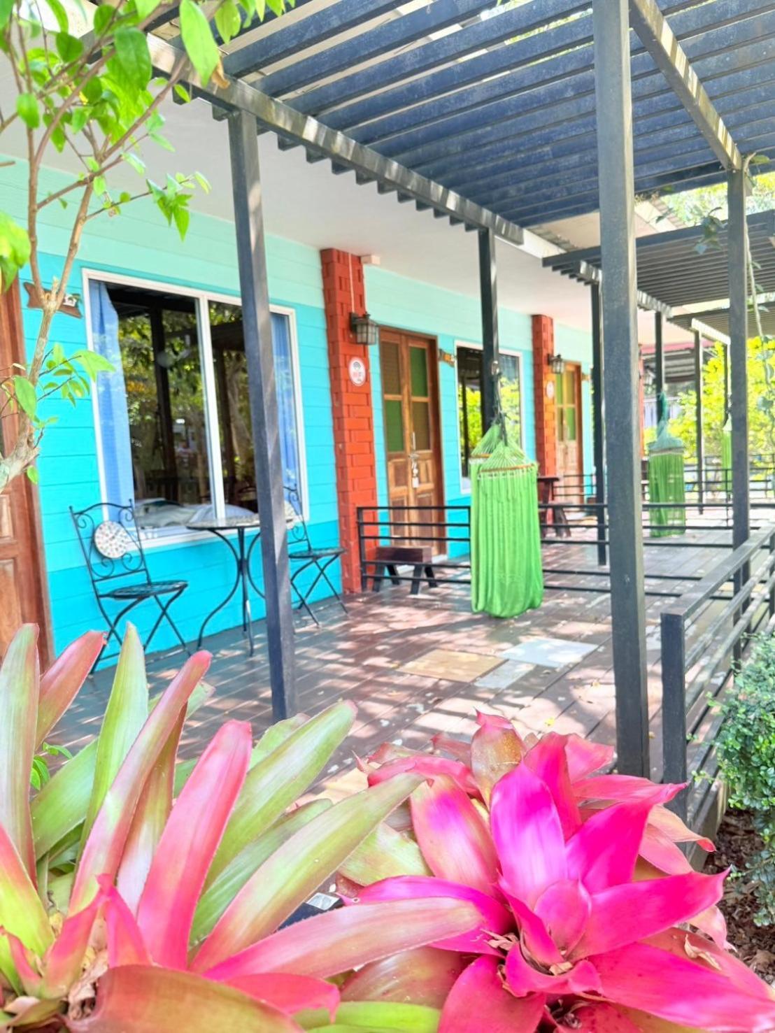 Baan Suan Hill Resort Ban Tha Khun Экстерьер фото