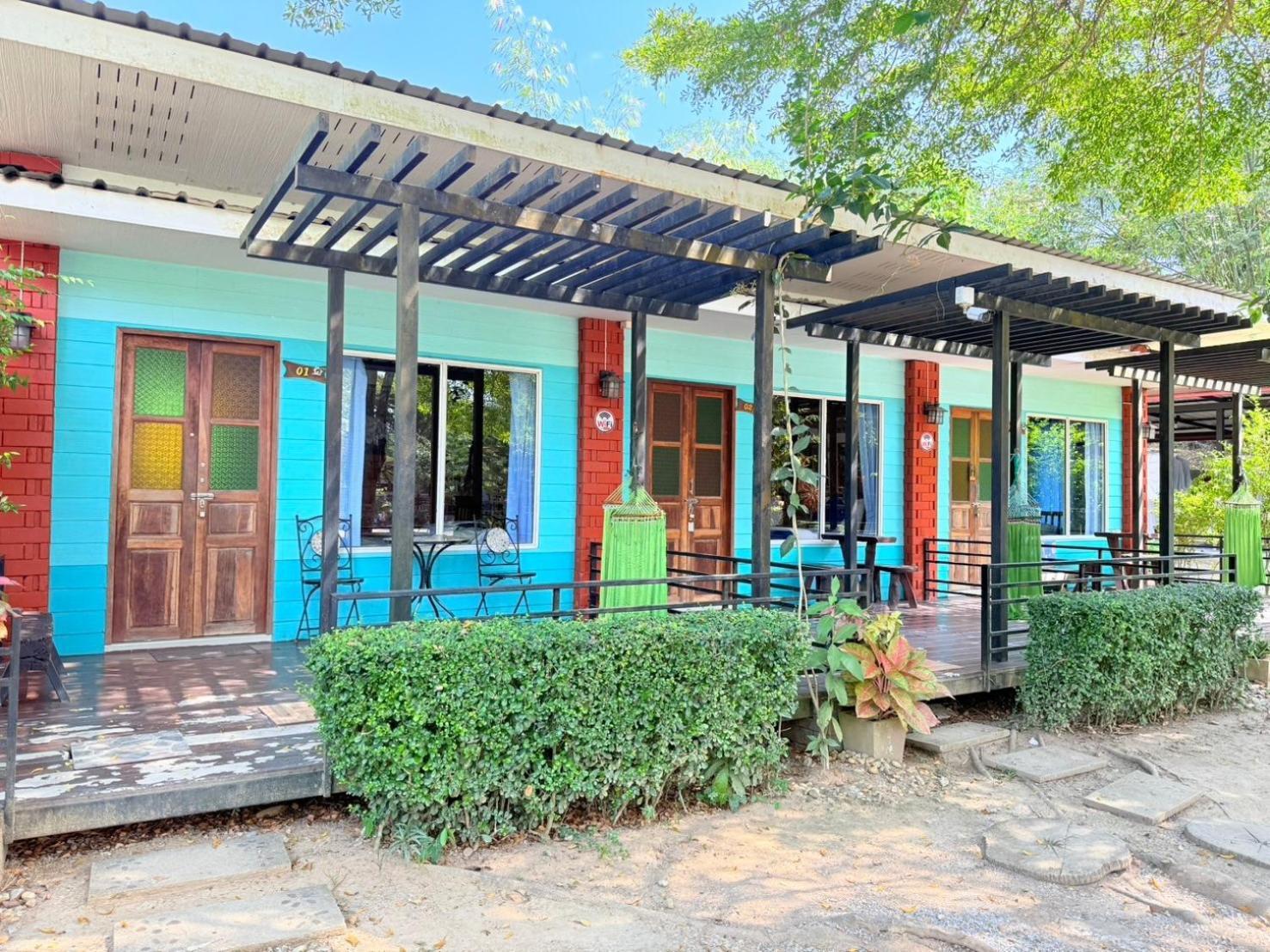 Baan Suan Hill Resort Ban Tha Khun Экстерьер фото