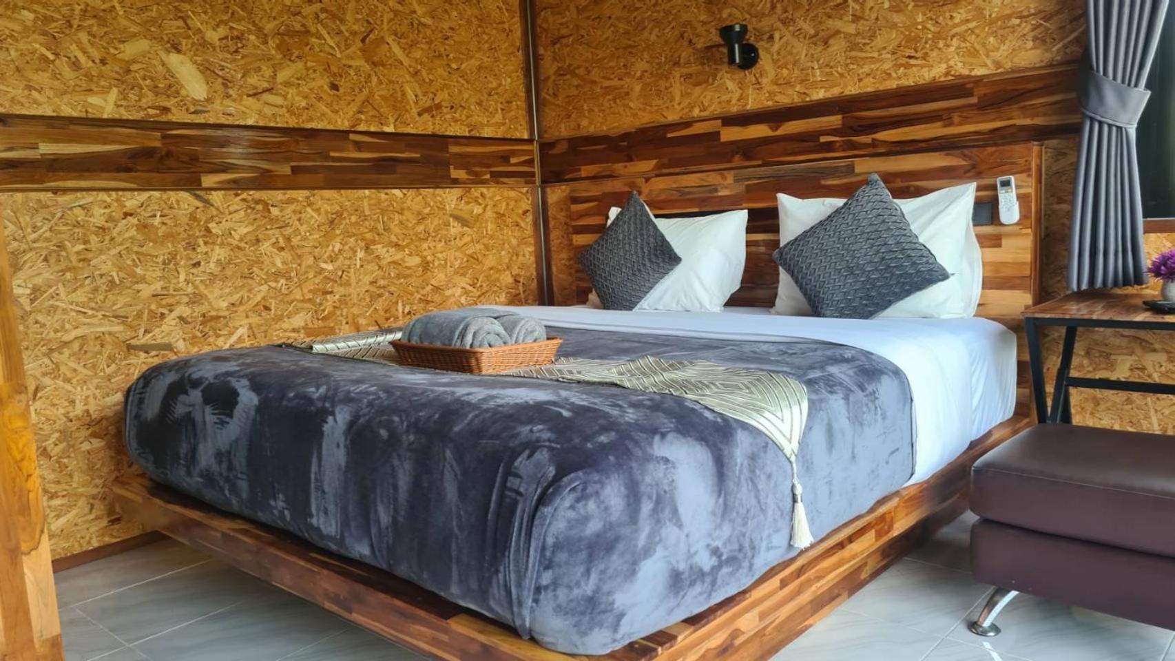 Baan Suan Hill Resort Ban Tha Khun Экстерьер фото