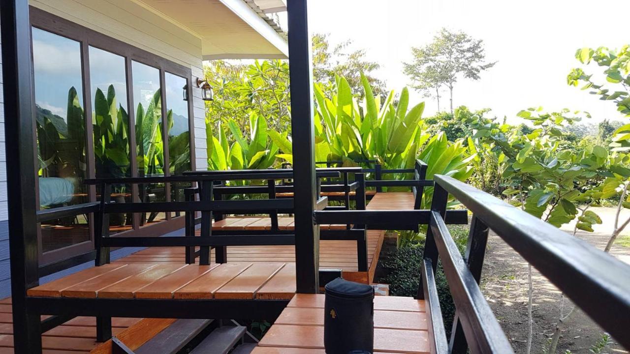 Baan Suan Hill Resort Ban Tha Khun Экстерьер фото